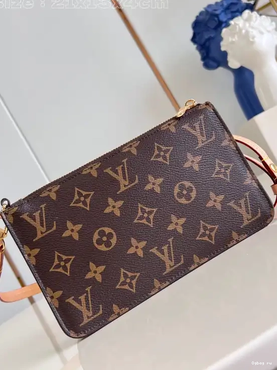 VUITTON Pouch-21.5*13*4.5CM LOUIS Lexington 0630